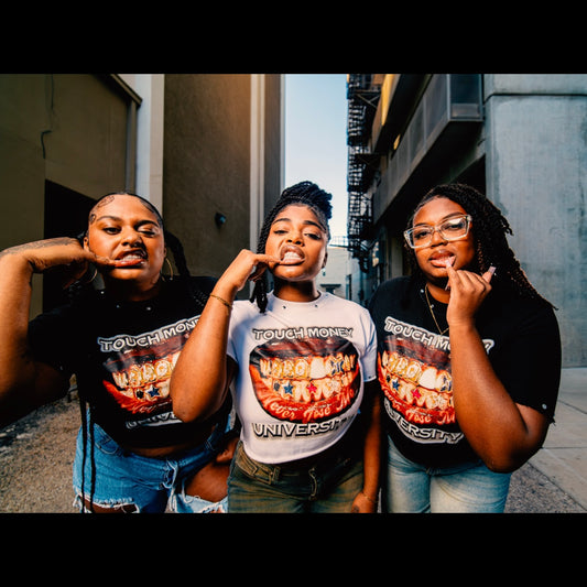 Women's Cropped TMU Tee