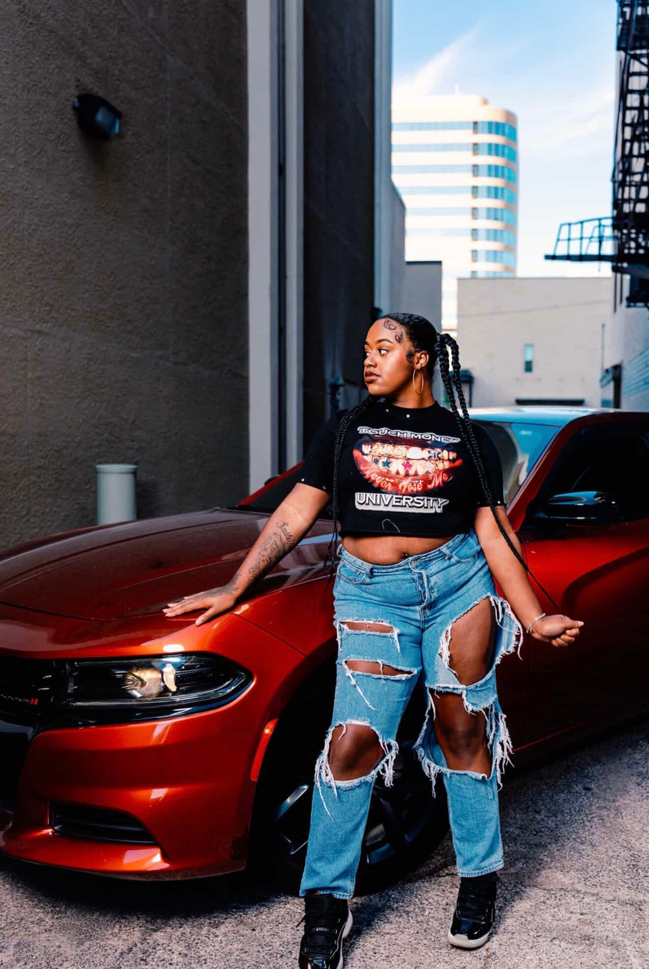 Women's Cropped TMU Tee