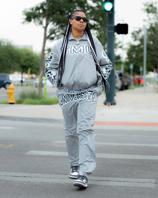 TMU WindBreaker Set